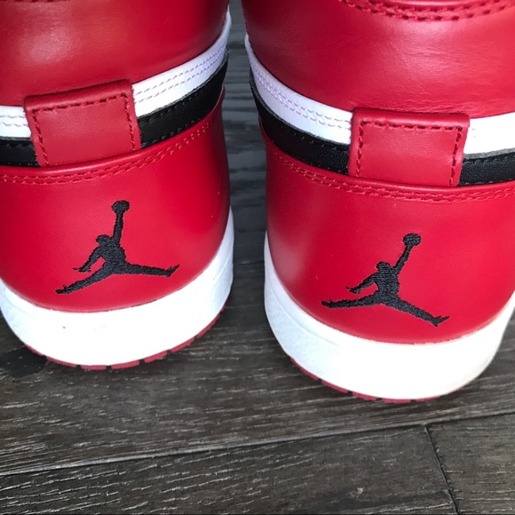 Air Jordan Retro 1 Chicago (2013) Size 14 - Picture 11 of 13